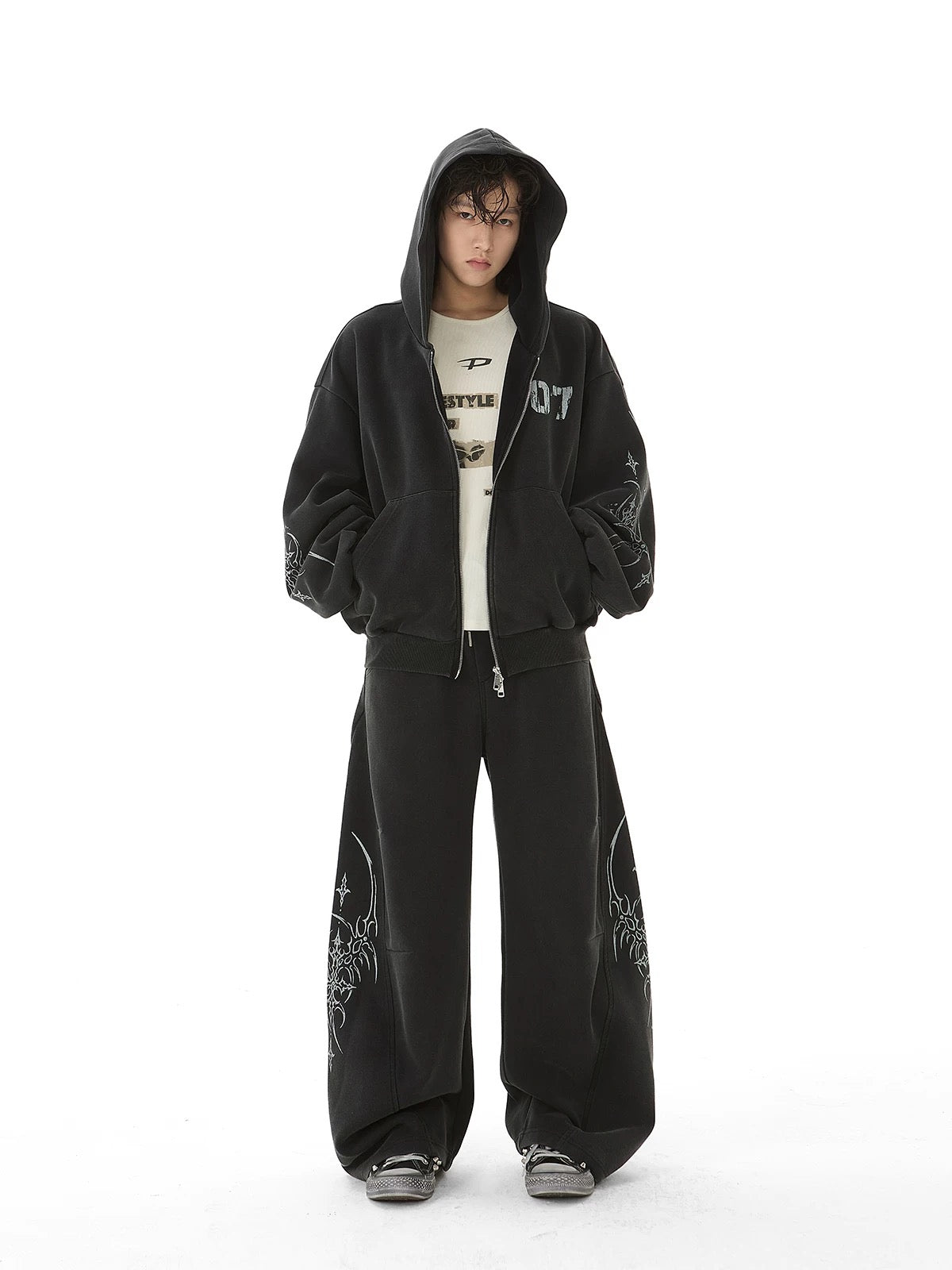 POISON TREE SWEATSUIT