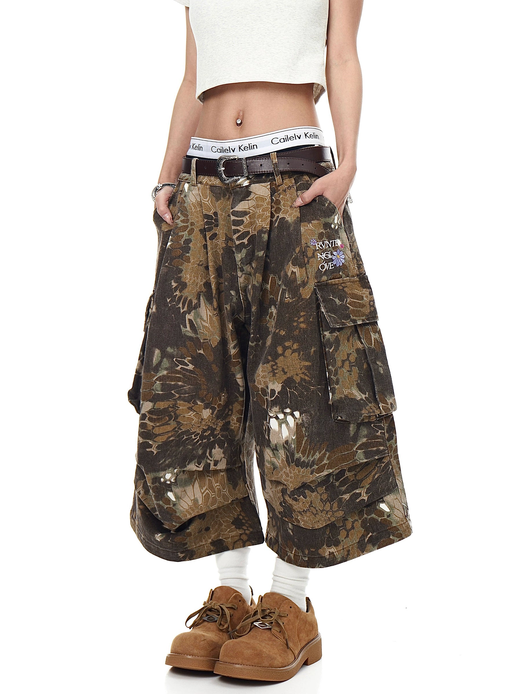 BLACKLISTS BAGGY FALL CARGO SHORTS