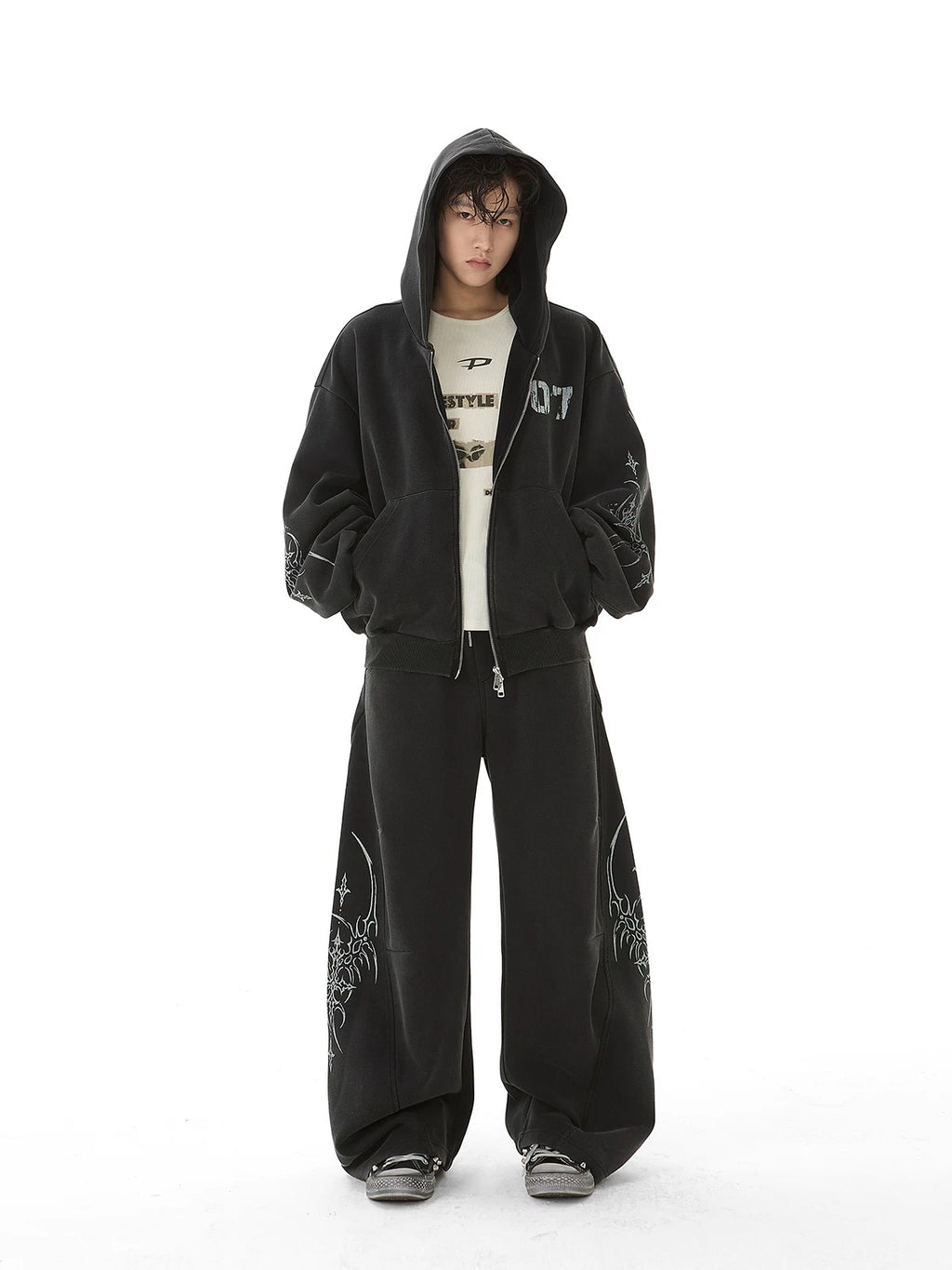 POISON TREE SWEATSUIT