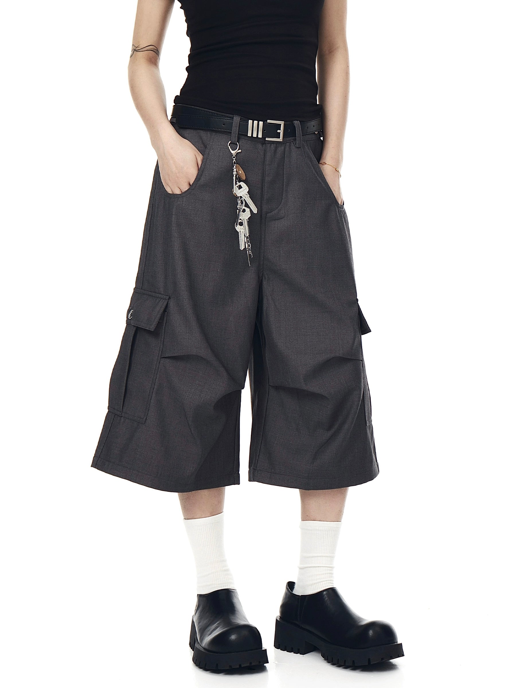 BLACKLISTS MONOLITH CARGO SHORTS