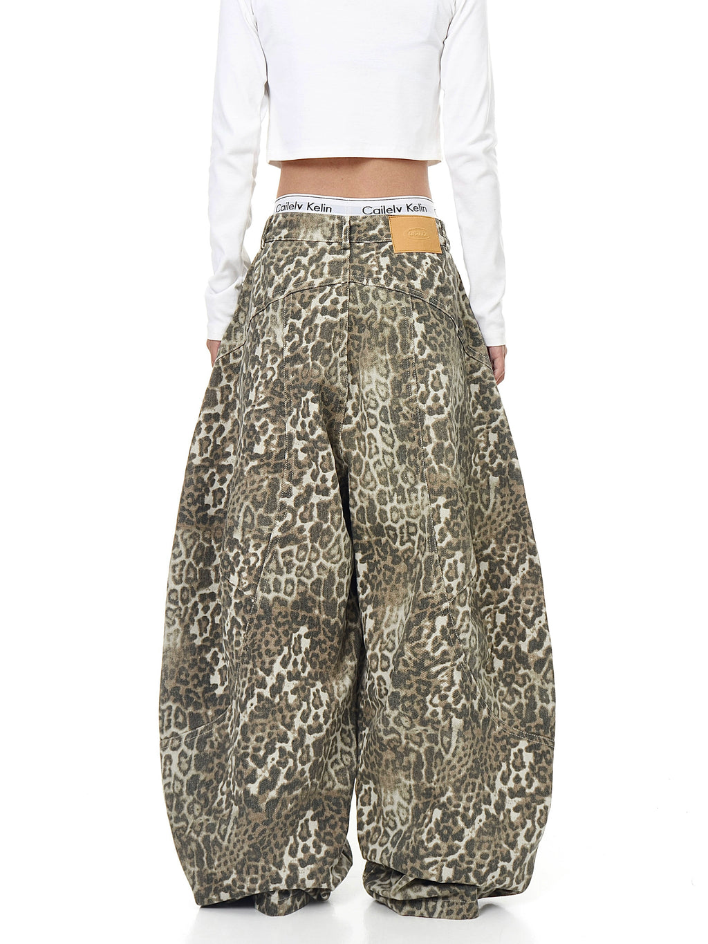 BLACKLISTS VINTAGE LEOPARD BAGGY JEANS