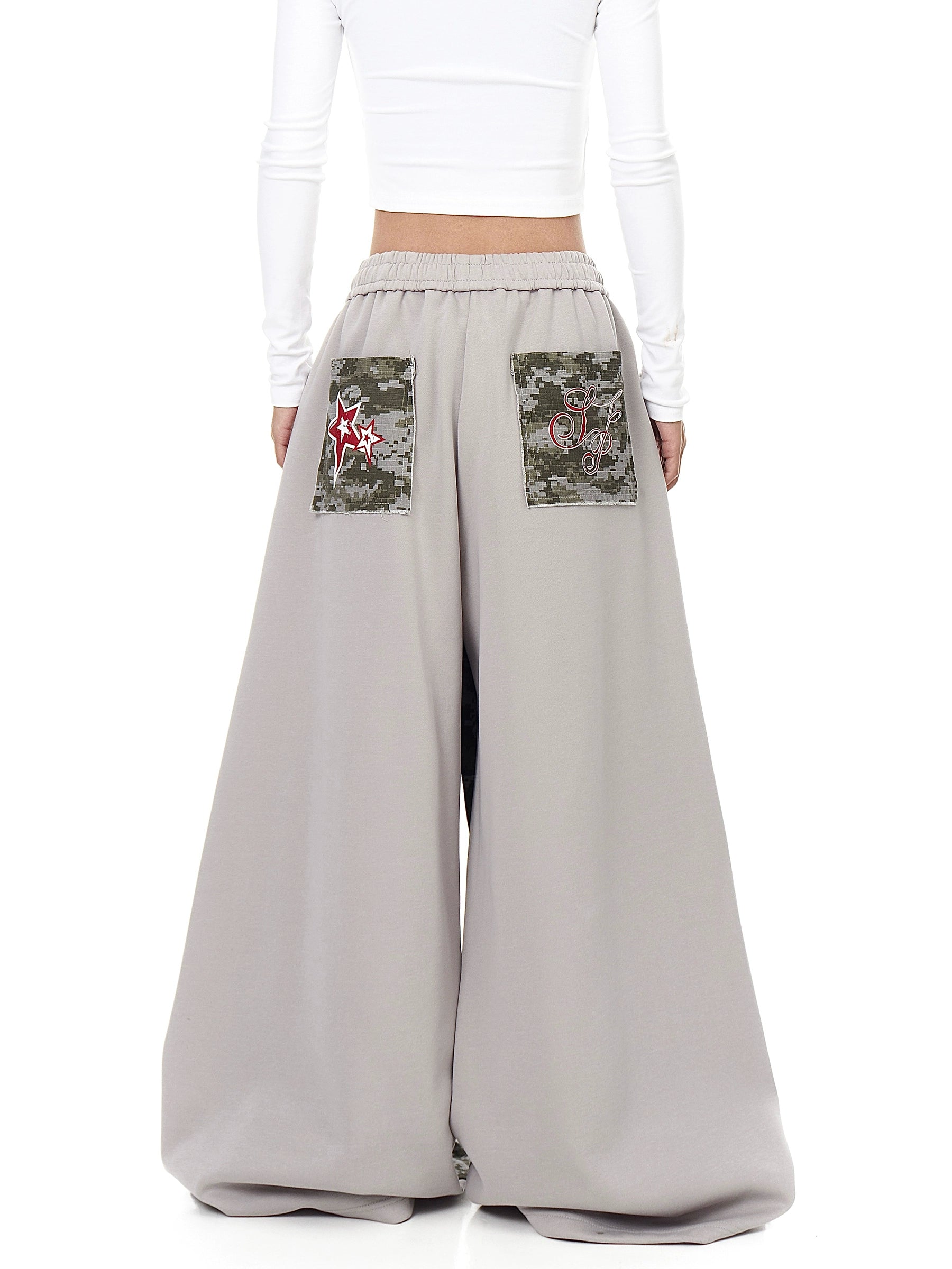 BLACKLISTS VINTAGE STAR PRINT CAMO SWEATPANTS