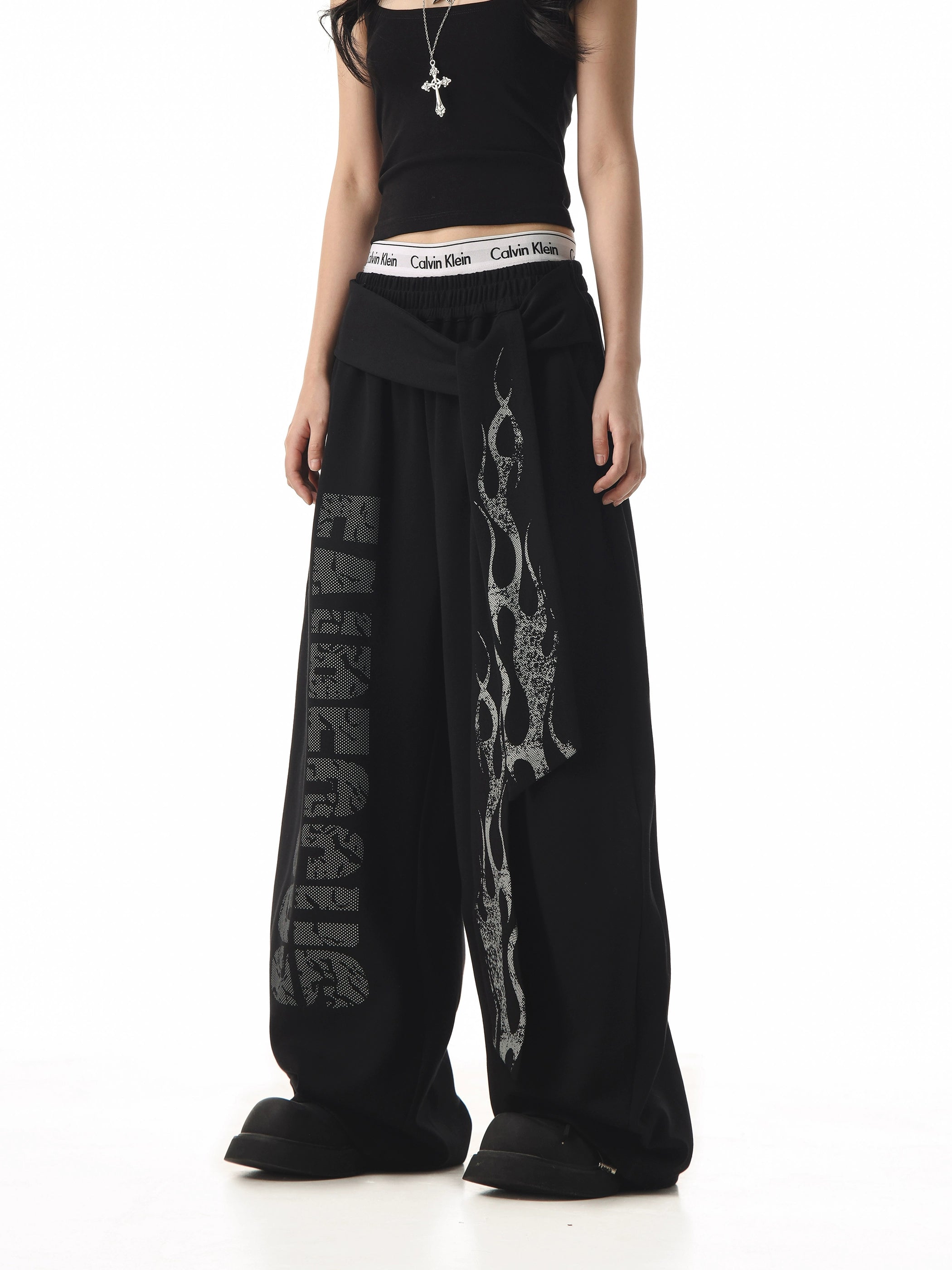 NIGHTDANCE SWEATPANTS